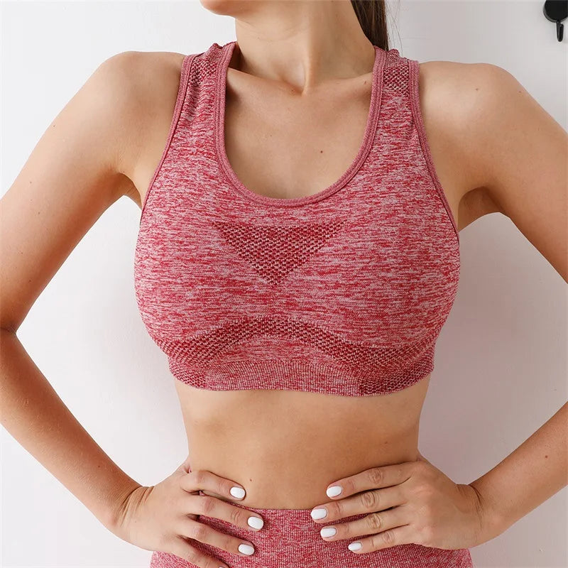 Seamless Gym Set for Women – Yoga Bra & Shorts, Fitness Activewear