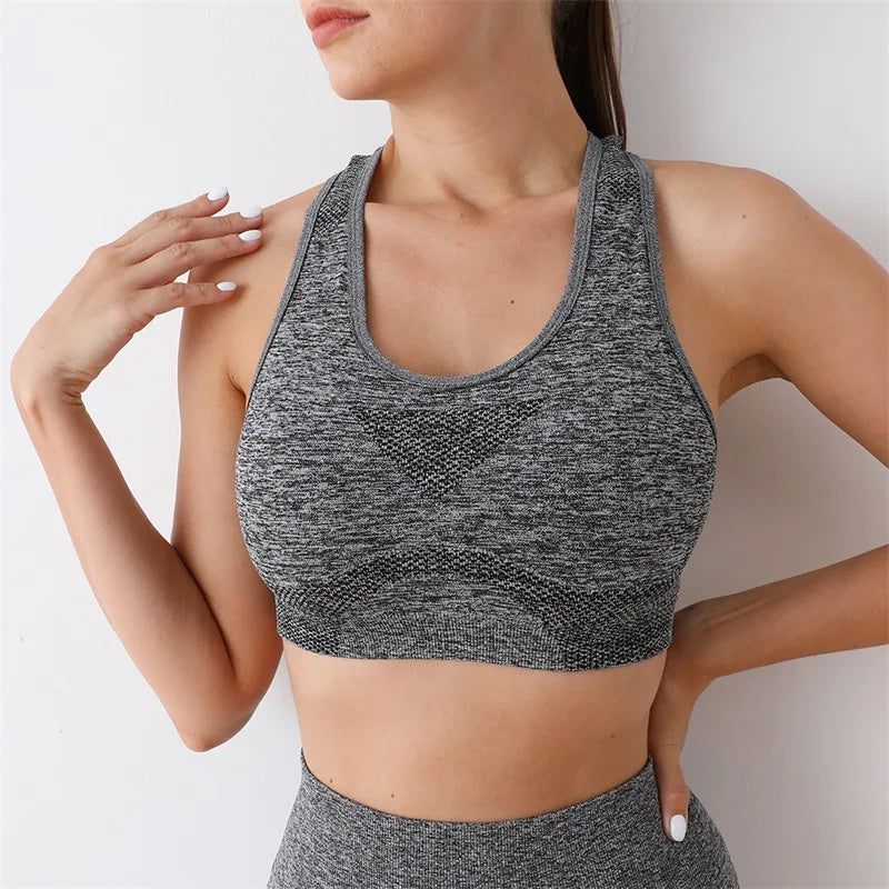 Seamless Gym Set for Women – Yoga Bra & Shorts, Fitness Activewear